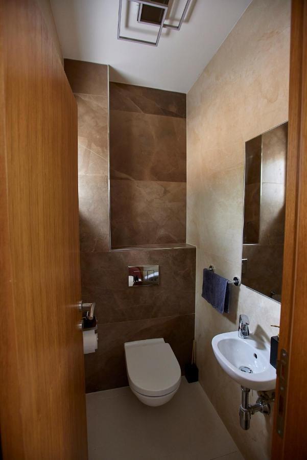 L&L Luxury Apartment 1 Donji Okrug  Exterior photo